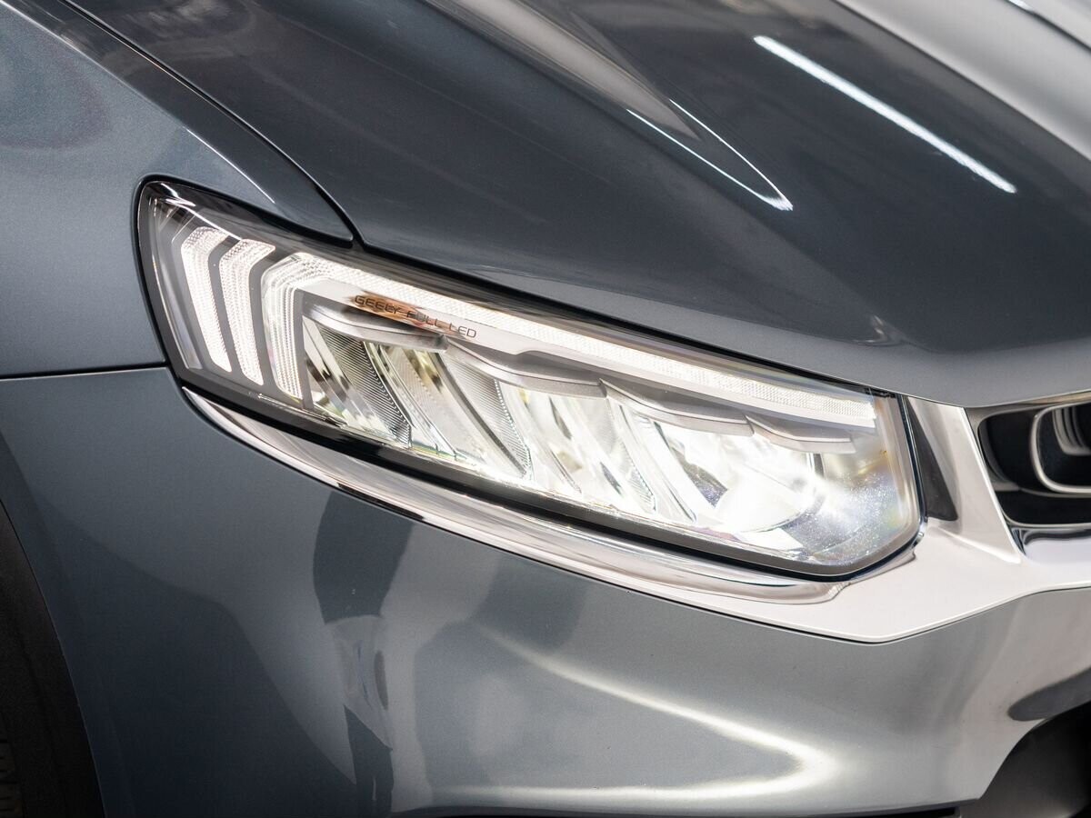Geely Tugella 2020 - фото автомобиля