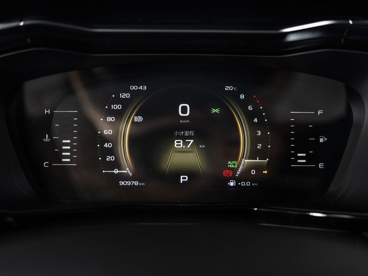 Geely Tugella 2020 - фото автомобиля