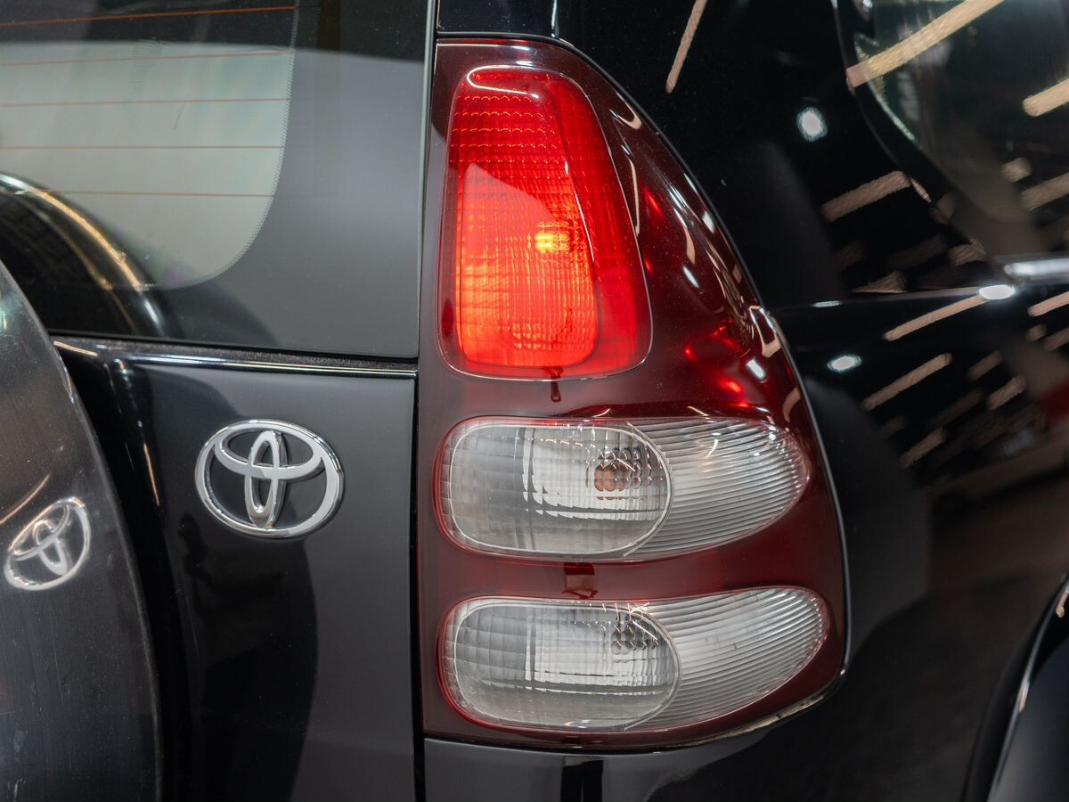 Toyota Land Cruiser Prado 2006 - фото автомобиля