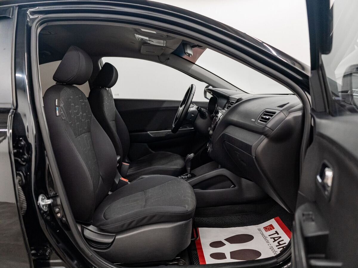 Kia Rio 2011 - фото автомобиля