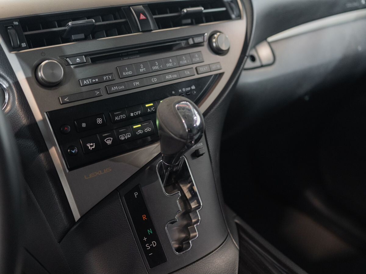 Lexus RX270 2013 - фото автомобиля