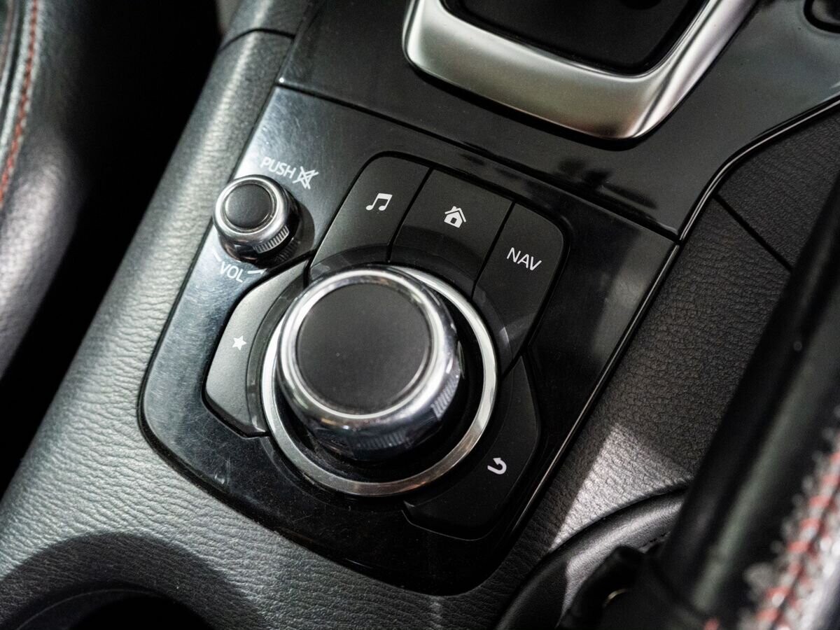 Mazda Axela 2013 - фото автомобиля