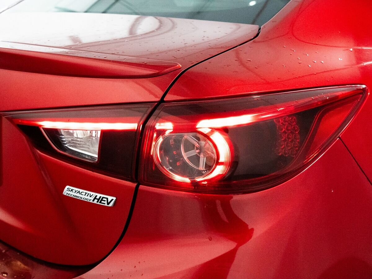 Mazda Axela 2013 - фото автомобиля