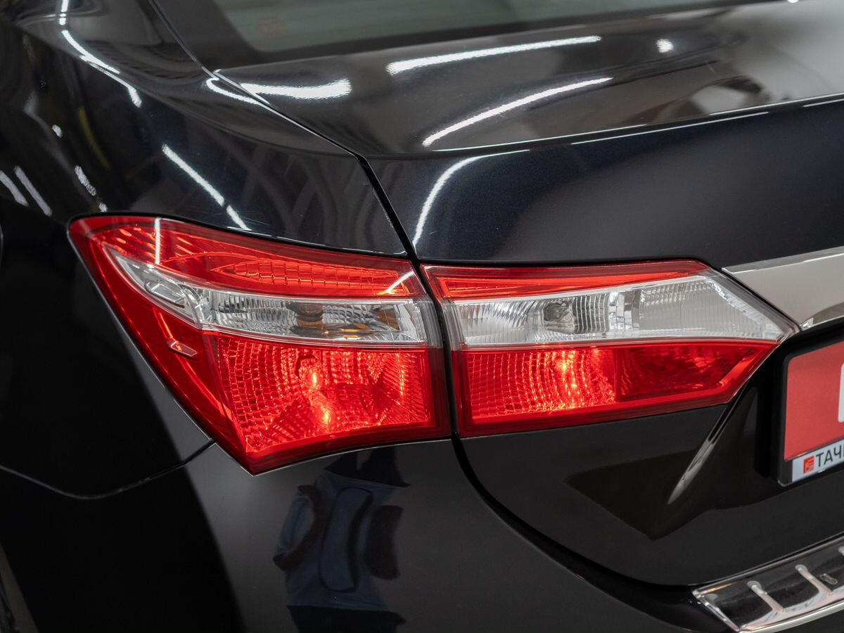 Toyota Corolla 2016 - фото автомобиля