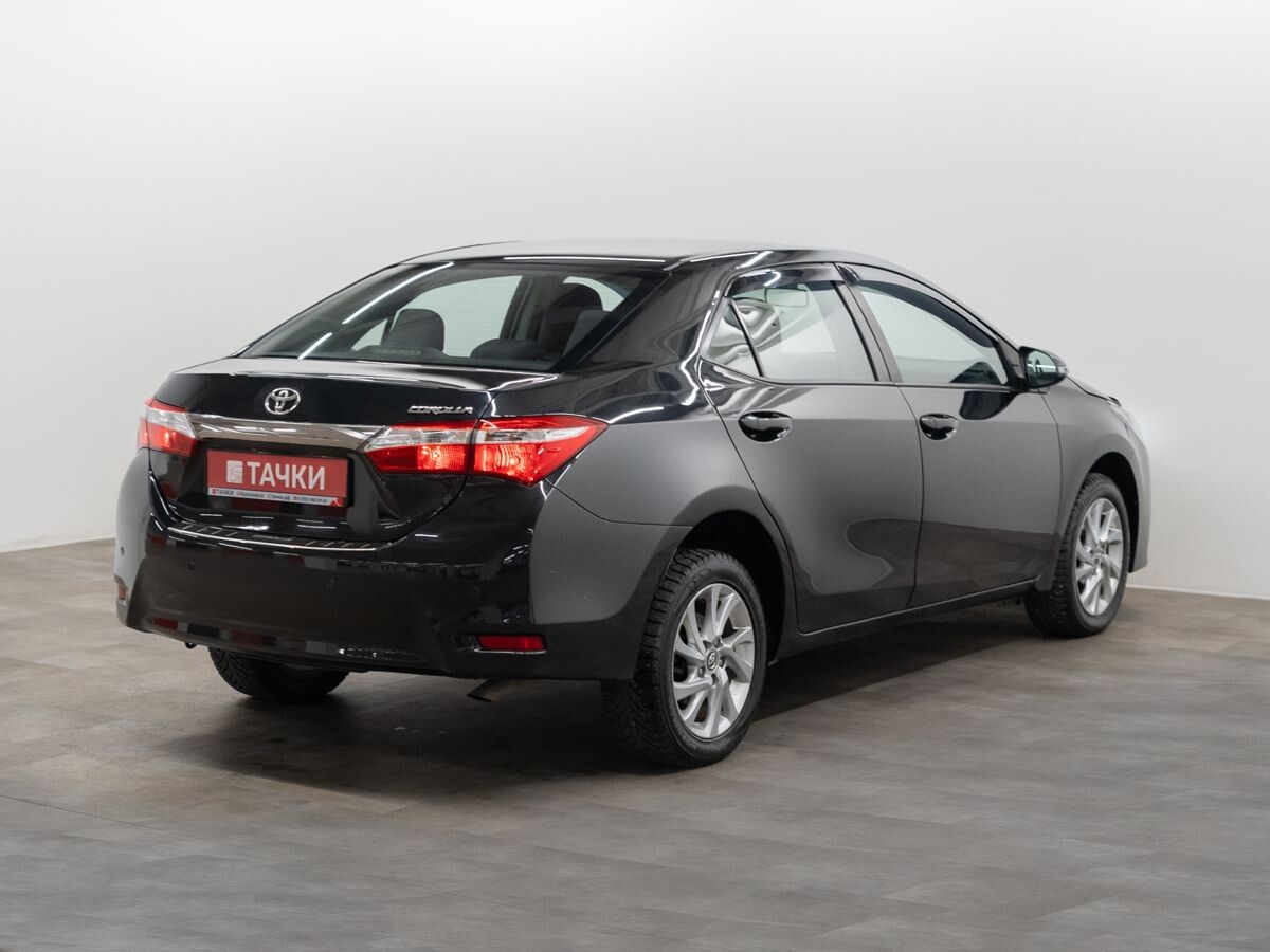 Toyota Corolla 2016 - фото автомобиля