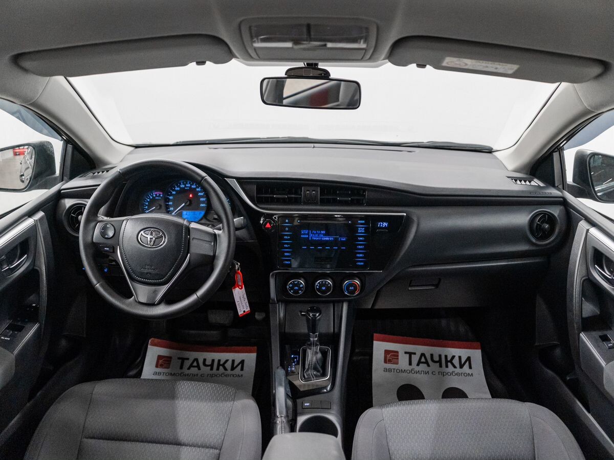 Toyota Corolla 2016 - фото автомобиля