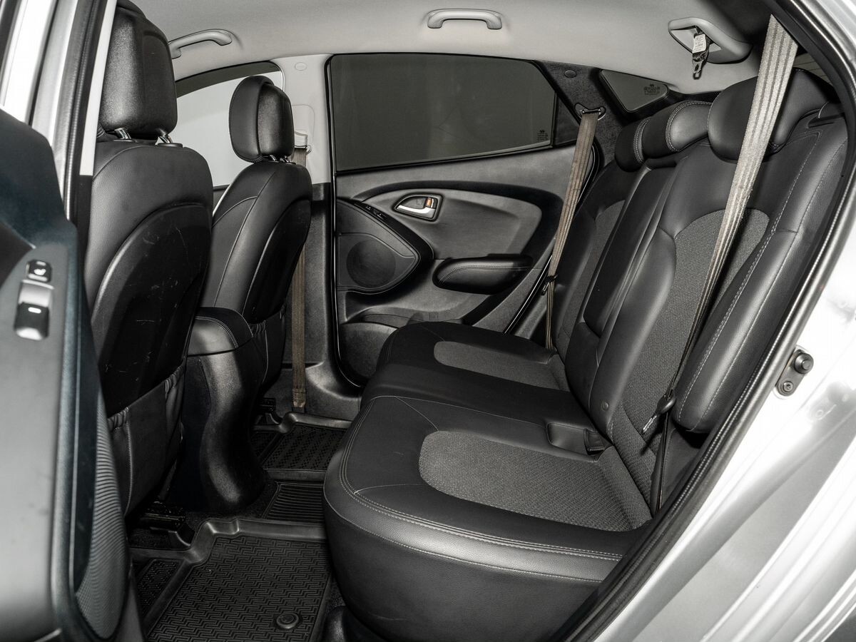 Hyundai ix35 2012 - фото автомобиля