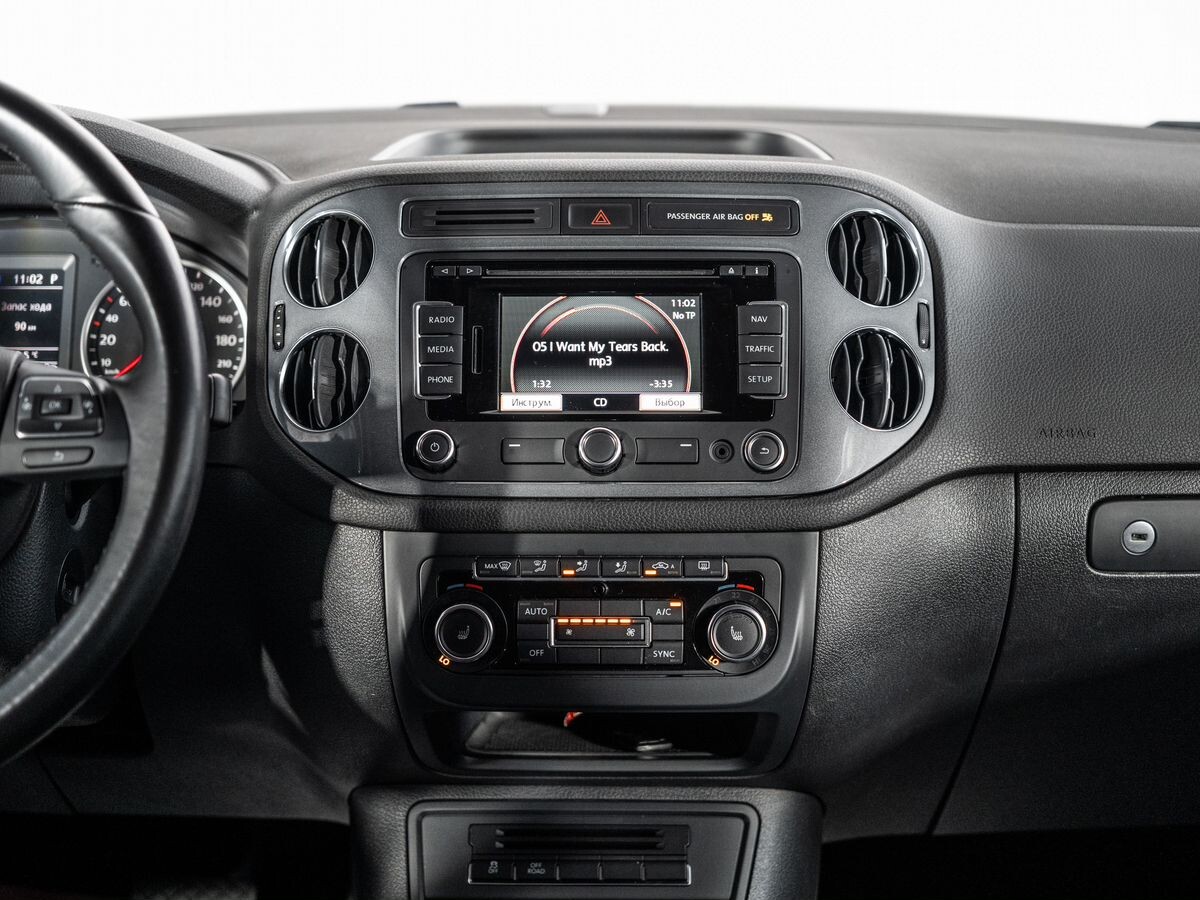 Volkswagen Tiguan 2013 - фото автомобиля