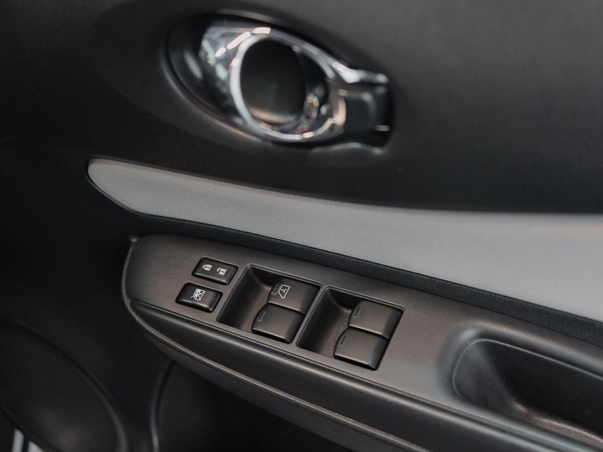 Nissan Note 2020 - фото автомобиля