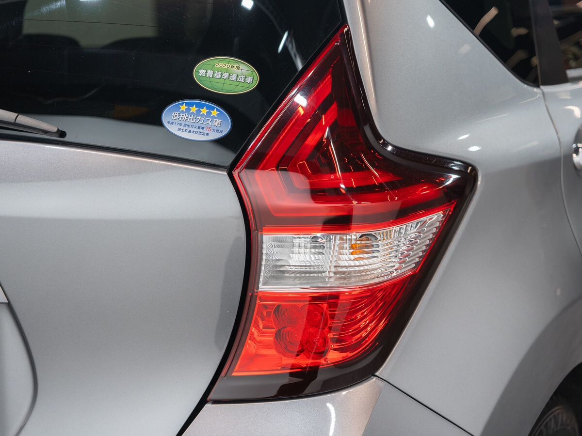Nissan Note 2020 - фото автомобиля