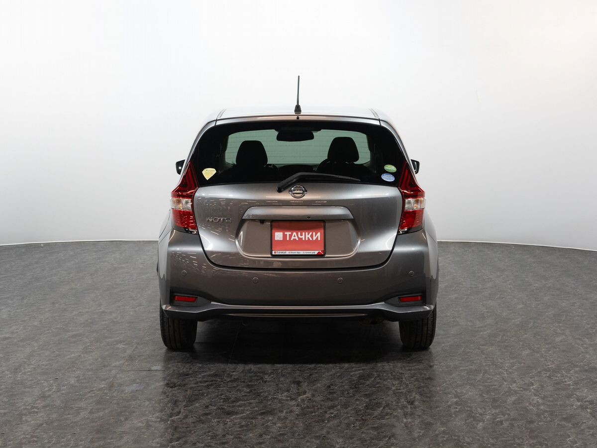 Nissan Note 2020 - фото автомобиля