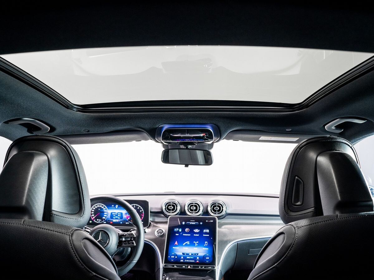 Mercedes-Benz C-Class 2022 - фото автомобиля