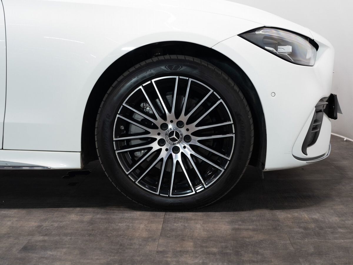 Mercedes-Benz C-Class 2022 - фото автомобиля
