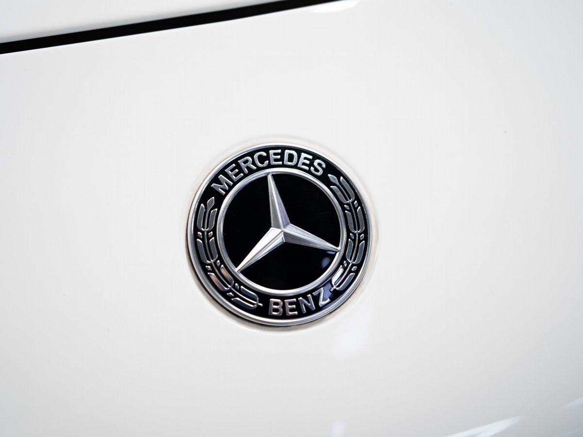 Mercedes-Benz C-Class 2022 - фото автомобиля