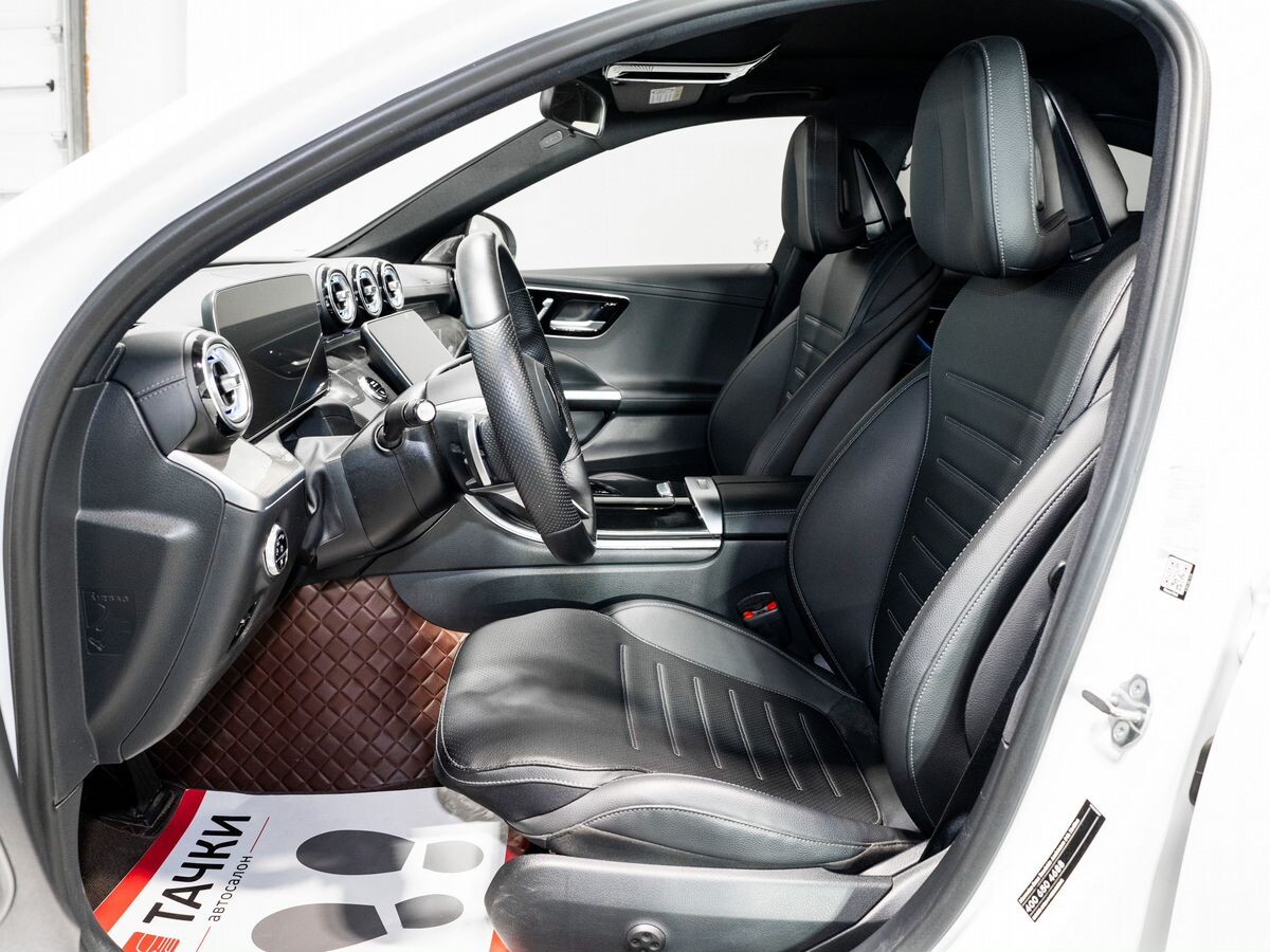 Mercedes-Benz C-Class 2022 - фото автомобиля