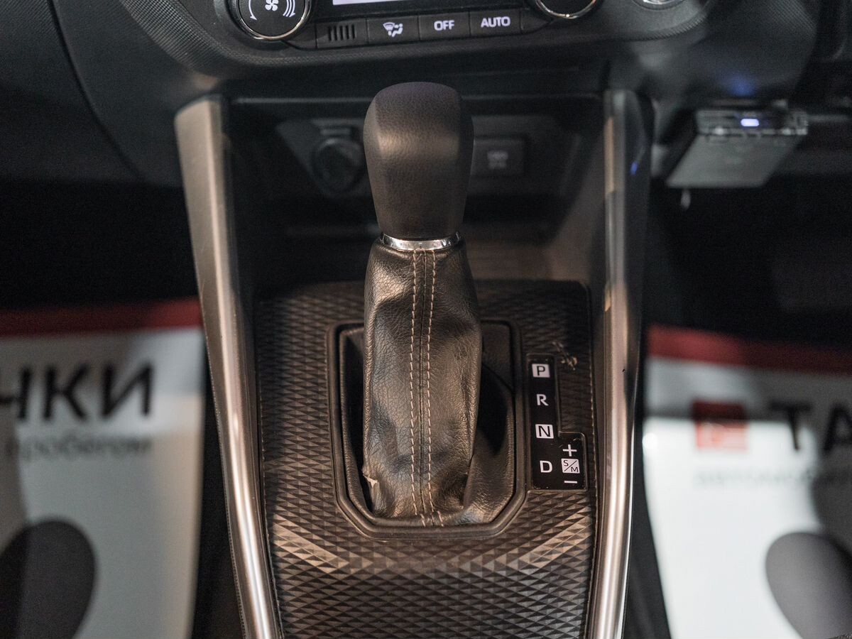 Toyota Raize 2020 - фото автомобиля
