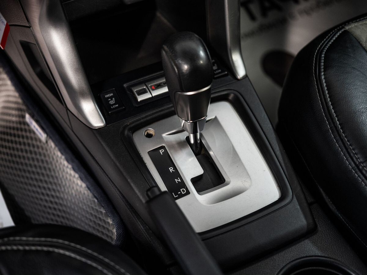 Subaru Forester 2013 - фото автомобиля