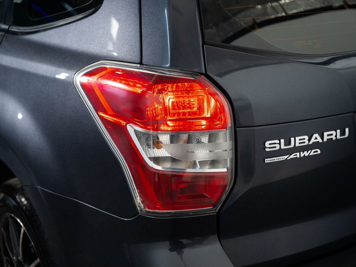 Subaru Forester 2013 - фото автомобиля