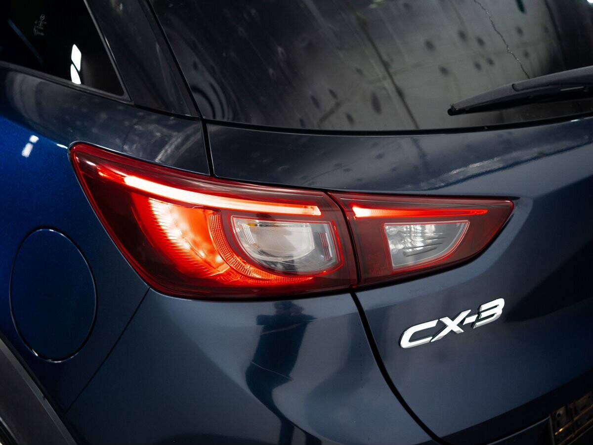 Mazda CX-3 2015 - фото автомобиля