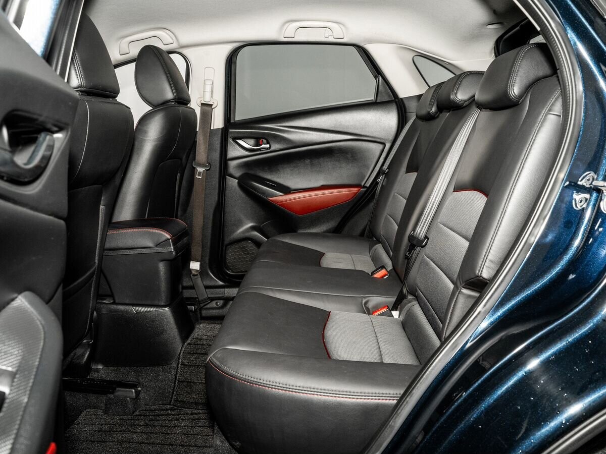Mazda CX-3 2015 - фото автомобиля