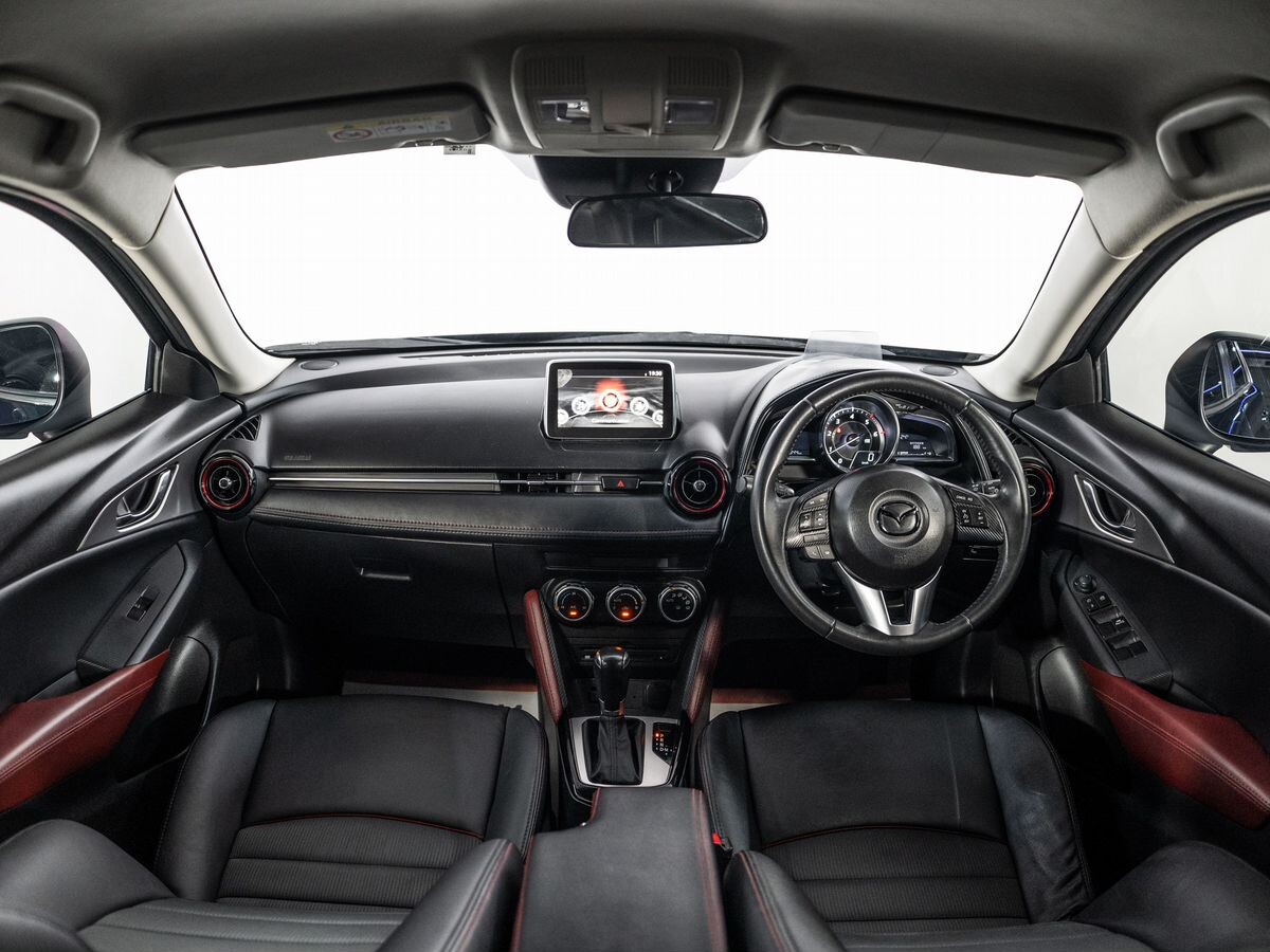 Mazda CX-3 2015 - фото автомобиля