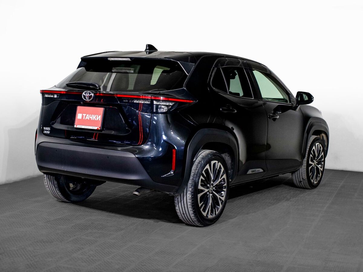 Toyota Yaris Cross 2021 - фото автомобиля