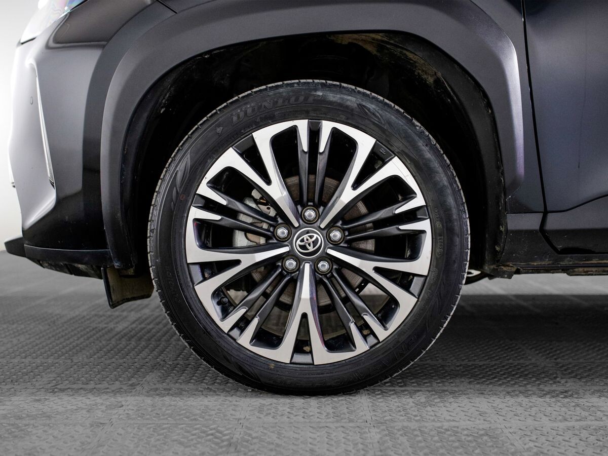 Toyota Yaris Cross 2021 - фото автомобиля