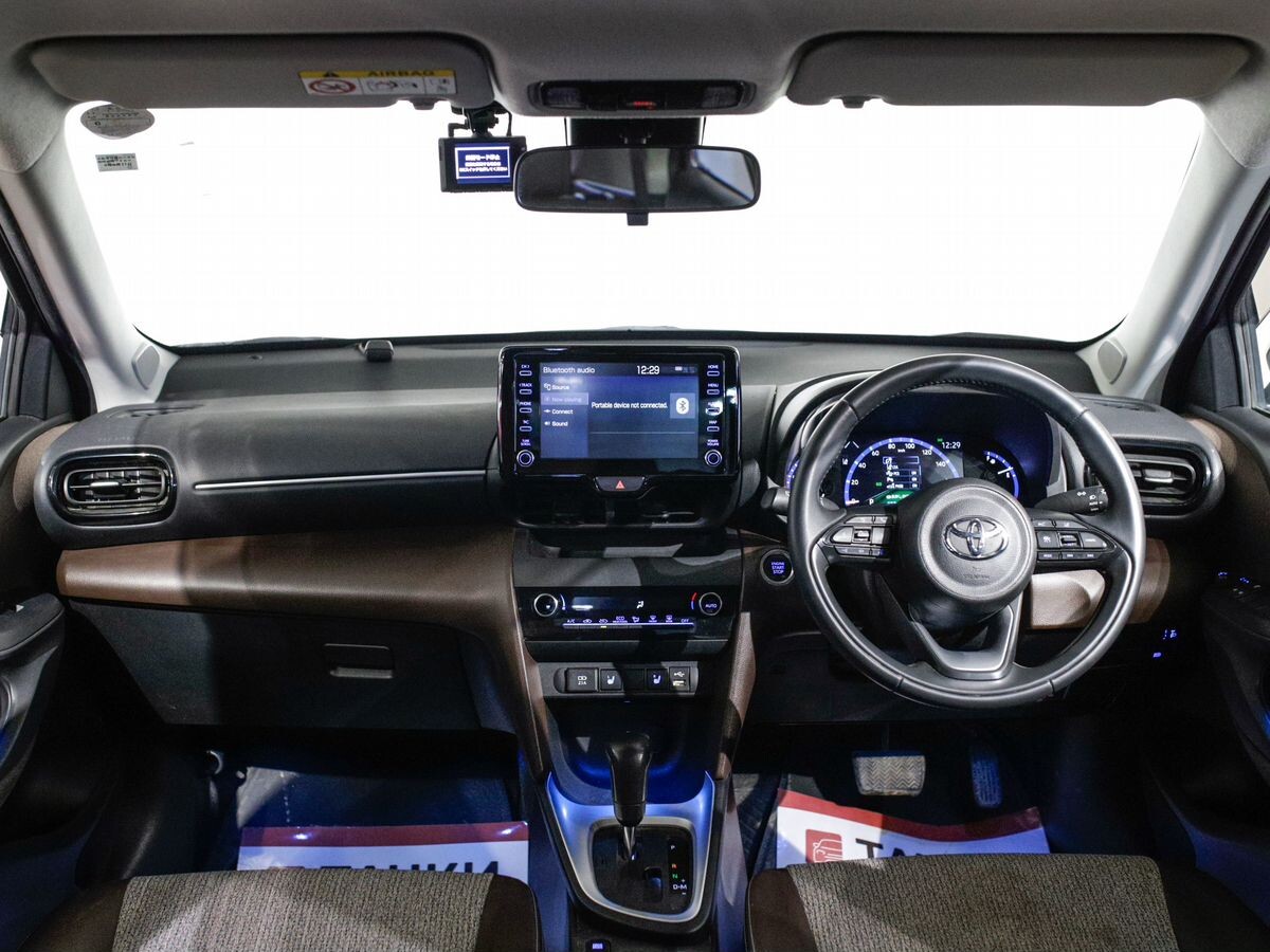 Toyota Yaris Cross 2021 - фото автомобиля