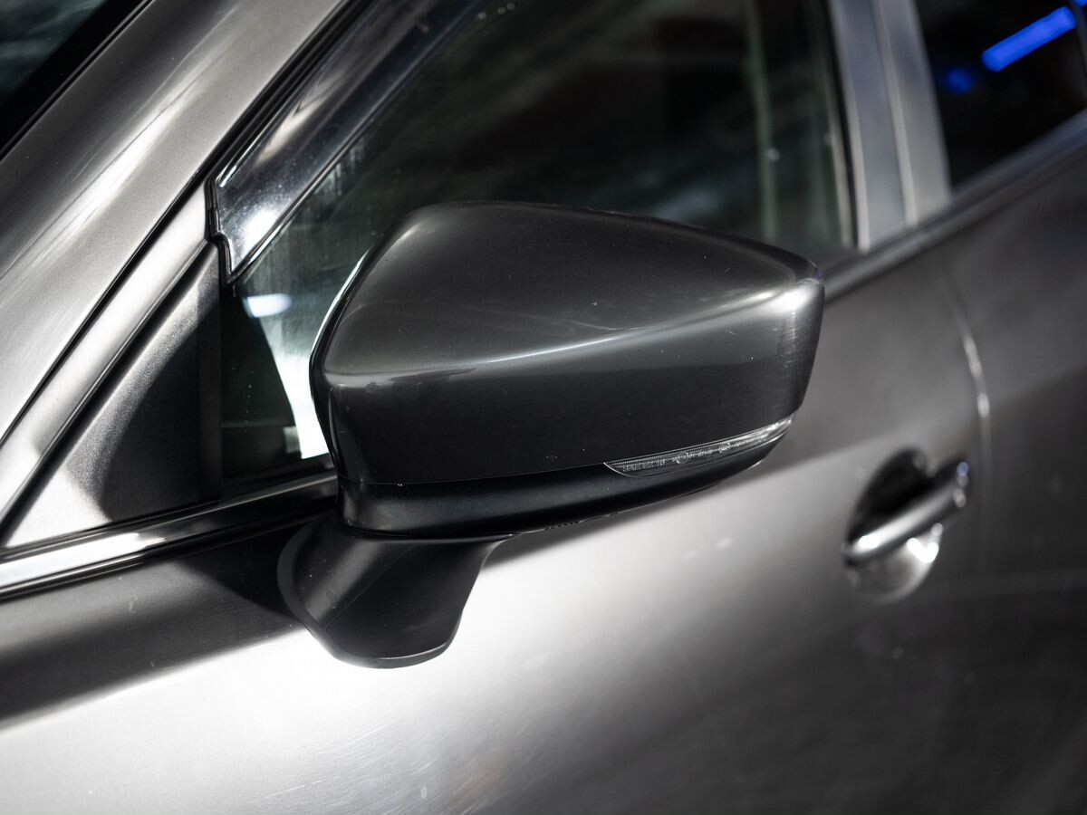 Mazda Axela 2017 - фото автомобиля