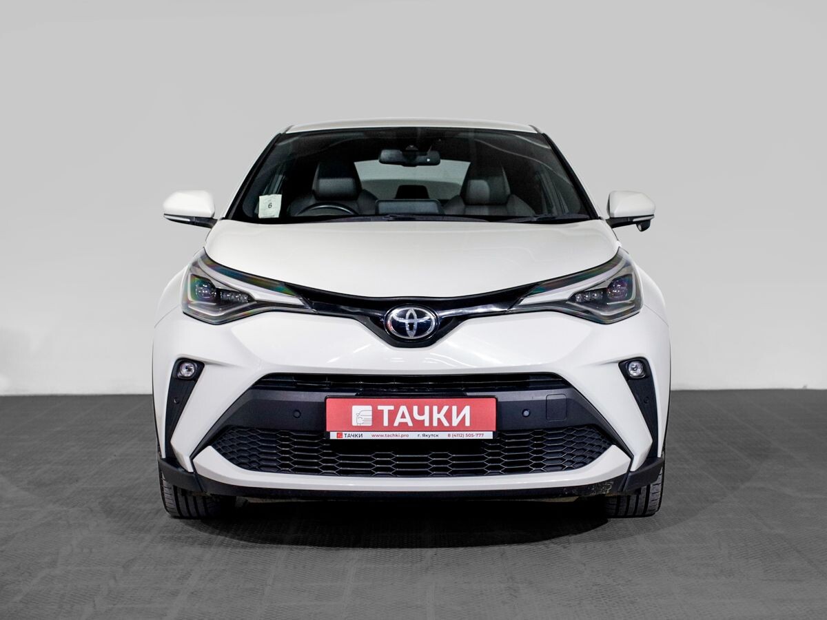 Toyota C-HR 2020 - фото автомобиля