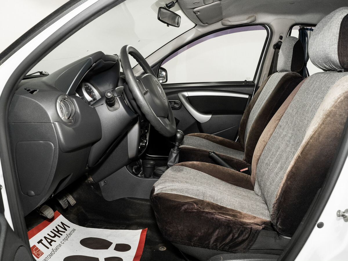 Renault Duster 2013 - фото автомобиля