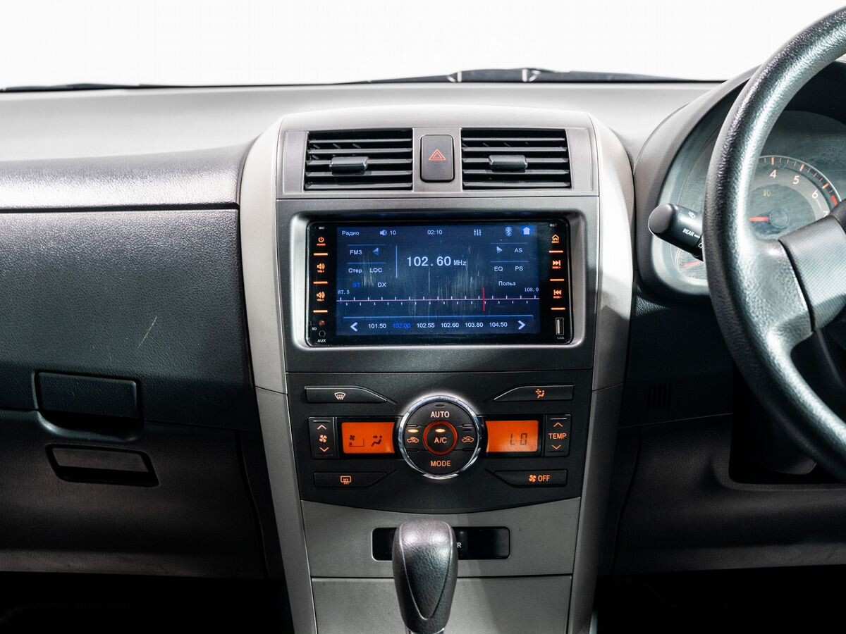 Toyota Corolla Fielder 2010 - фото автомобиля