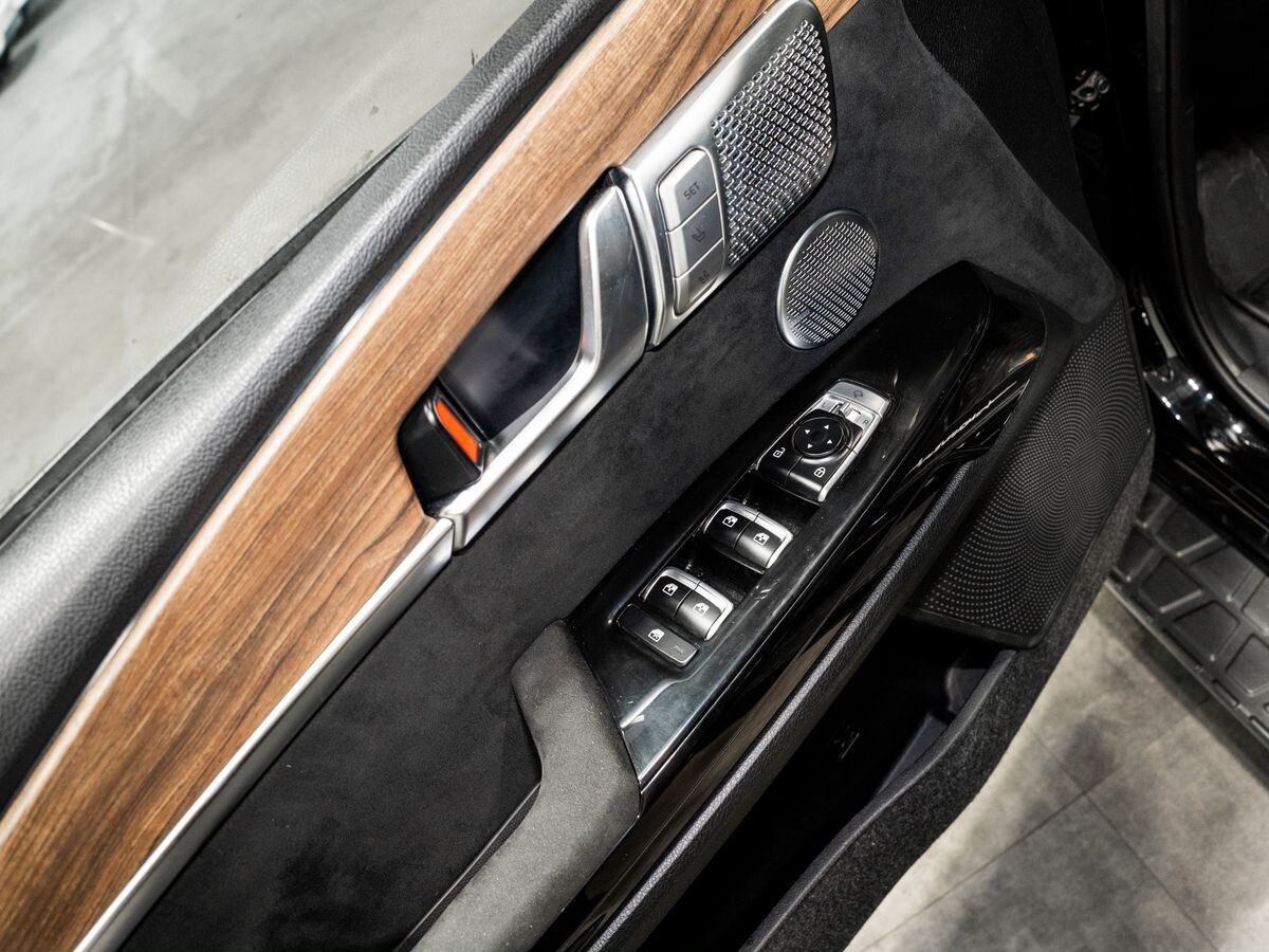 Kia Mohave 2020 - фото автомобиля