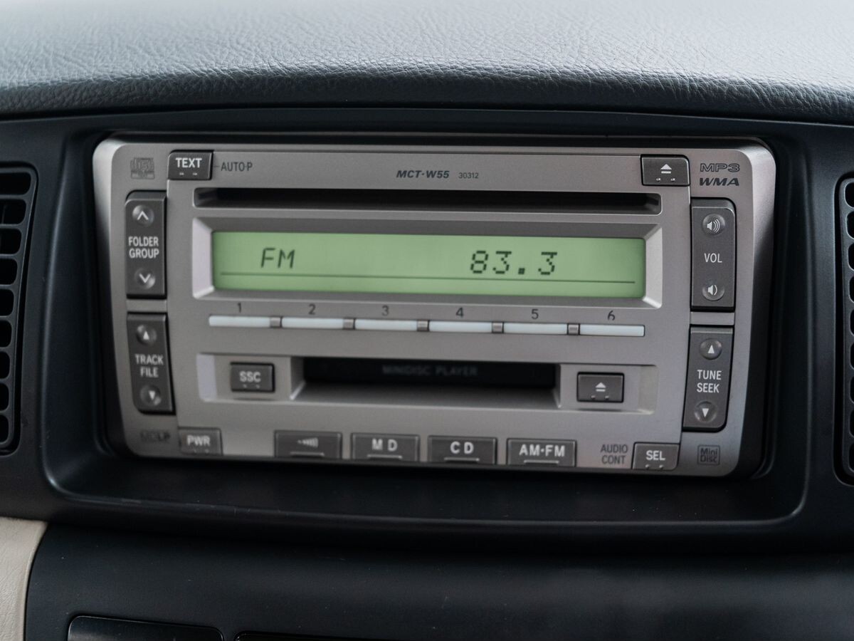 Toyota Corolla Runx 2002 - фото автомобиля