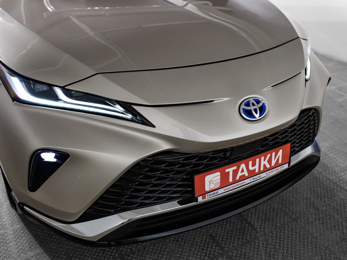 Toyota Venza 2022 - фото автомобиля
