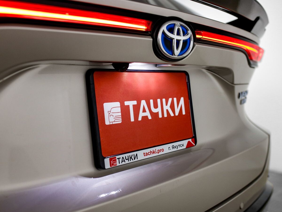 Toyota Venza 2022 - фото автомобиля