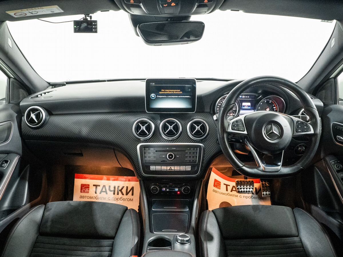 Mercedes-Benz A-Class 2016 - фото автомобиля