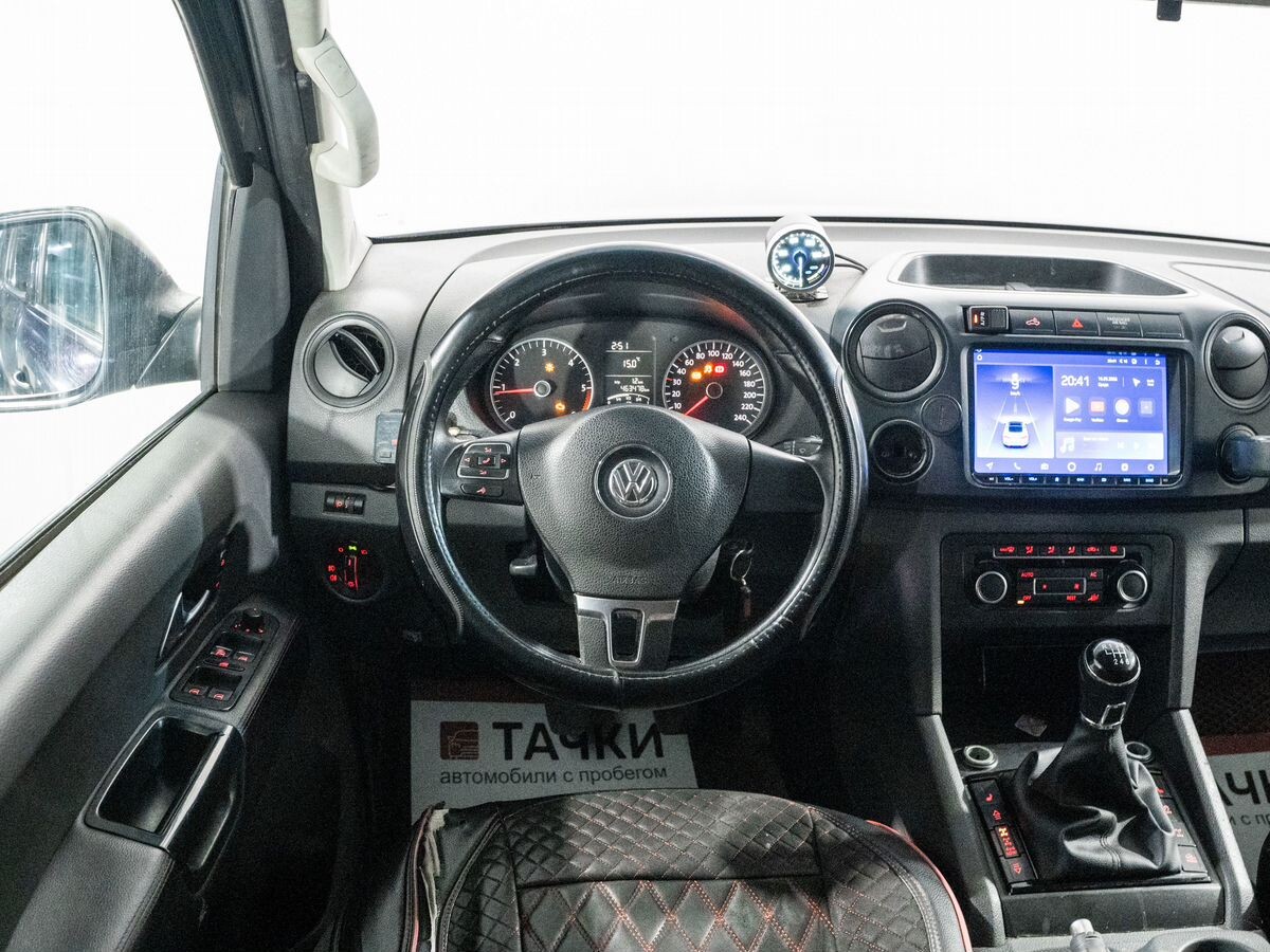 Volkswagen Amarok 2012 - фото автомобиля