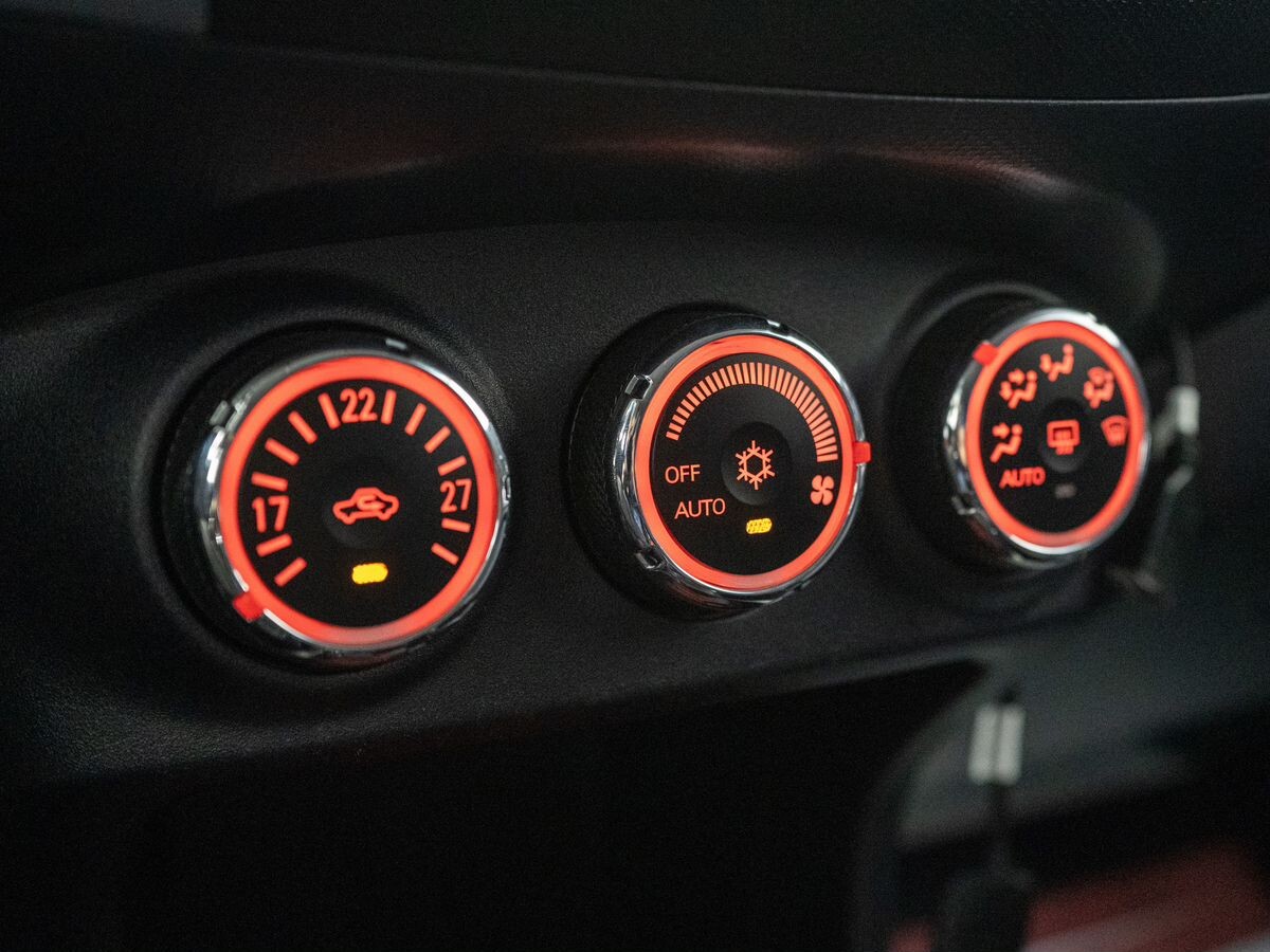 Mitsubishi Outlander 2011 - фото автомобиля