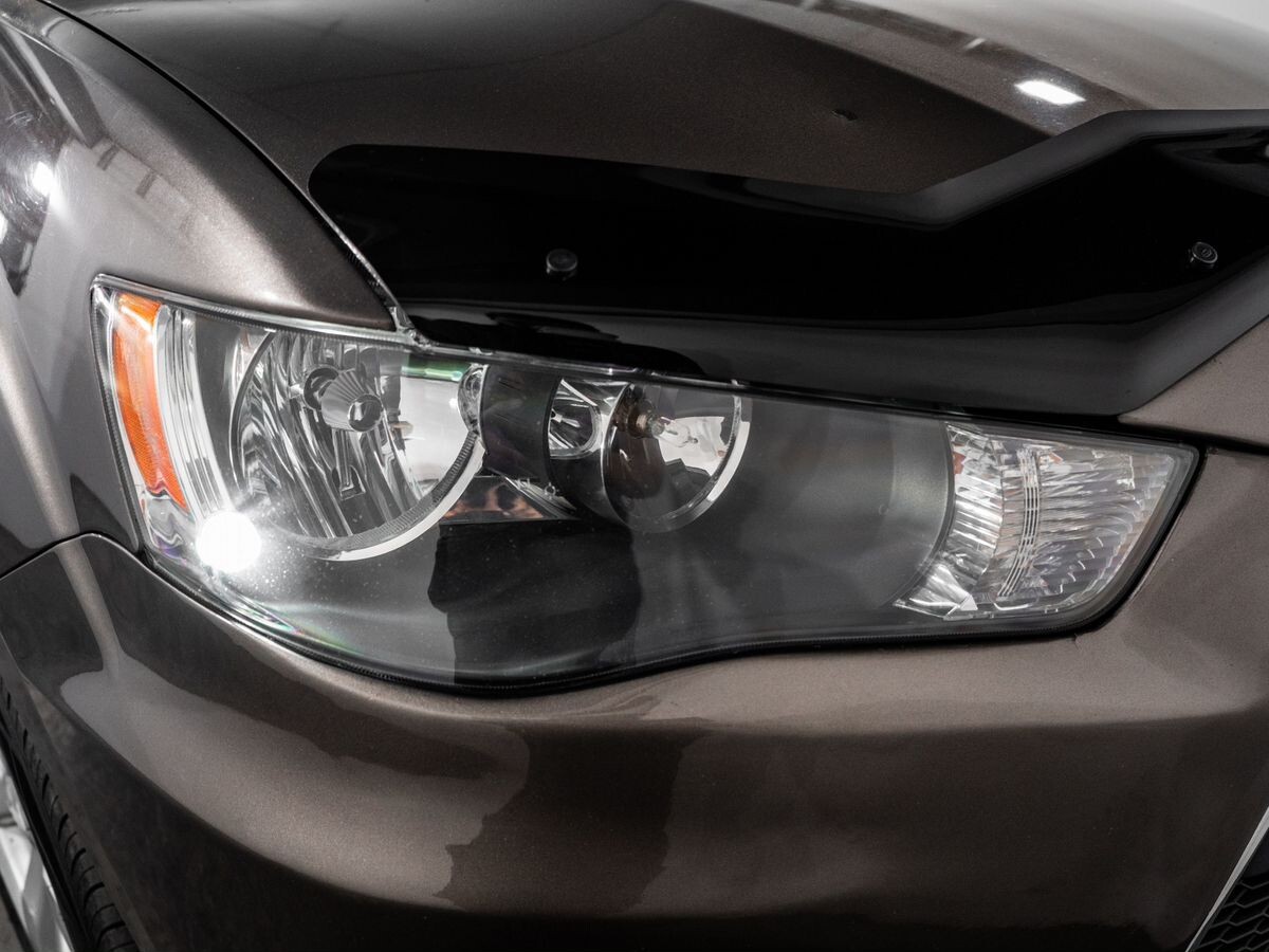Mitsubishi Outlander 2011 - фото автомобиля