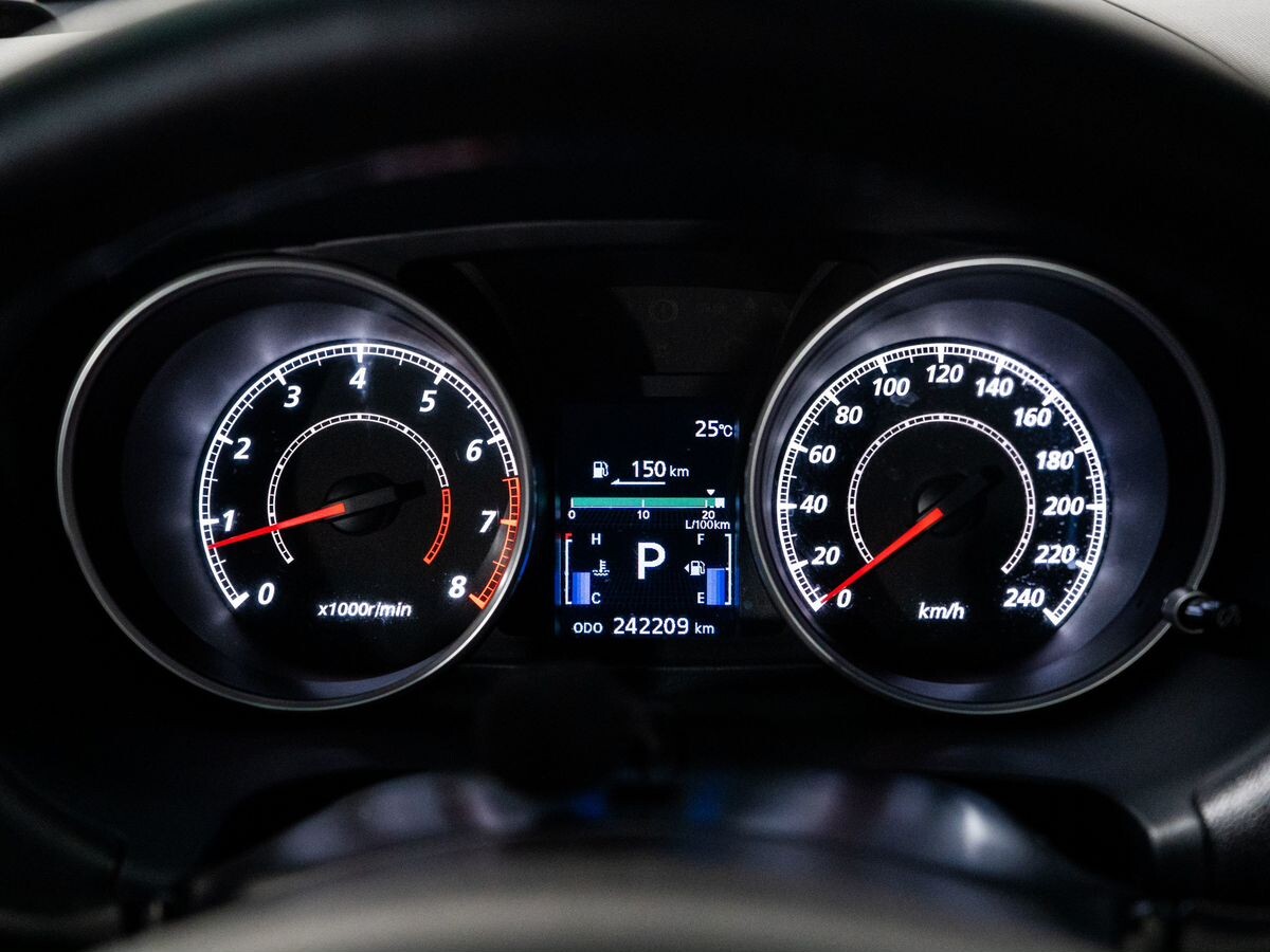 Mitsubishi Outlander 2011 - фото автомобиля
