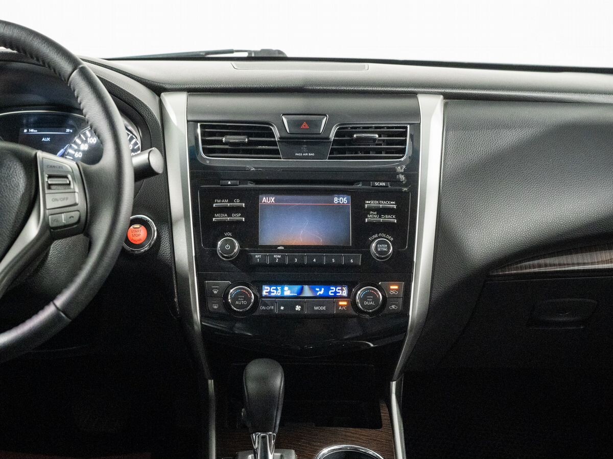 Nissan Teana 2015 - фото автомобиля