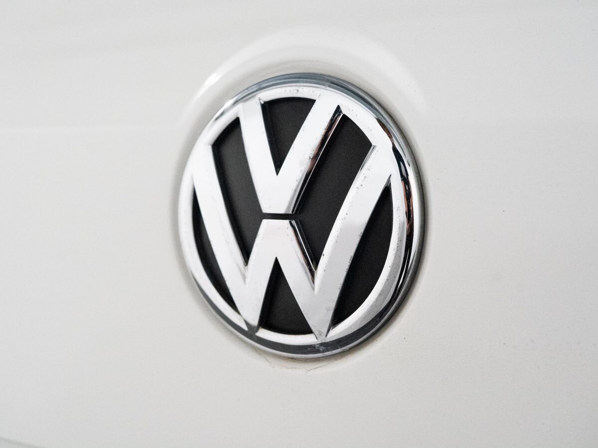 Volkswagen Passat 2013 - фото автомобиля