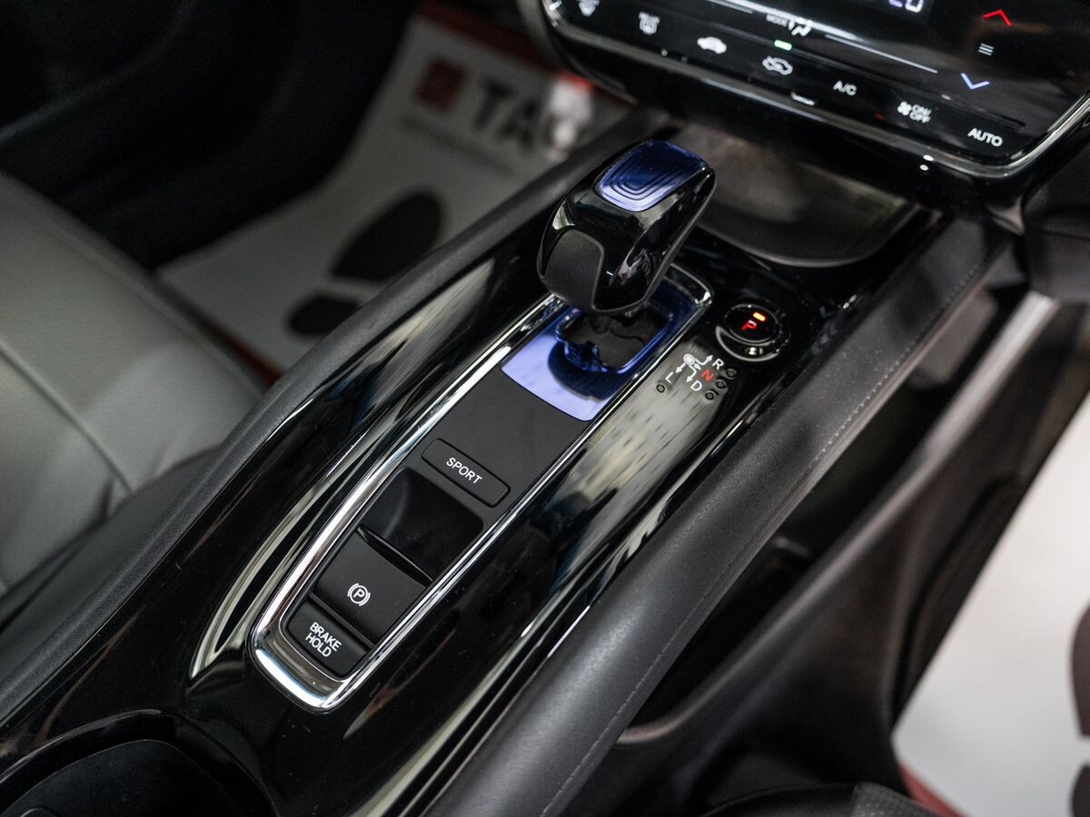 Honda Vezel 2014 - фото автомобиля