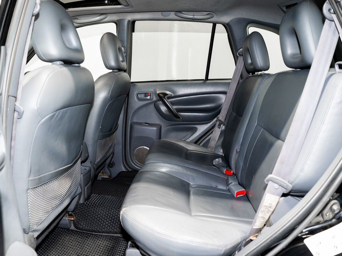 Toyota RAV4 2001 - фото автомобиля