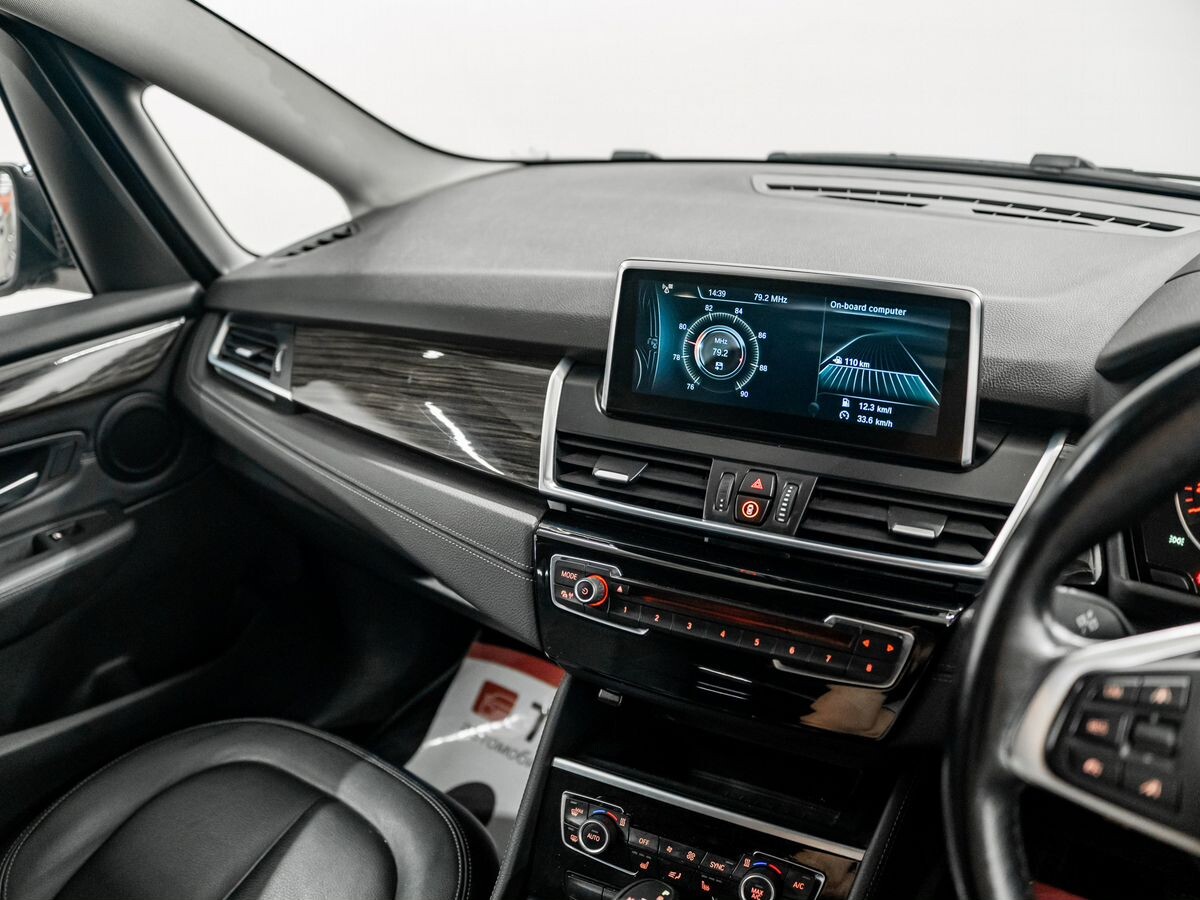 BMW 2-Series Gran Tourer 2015 - фото автомобиля