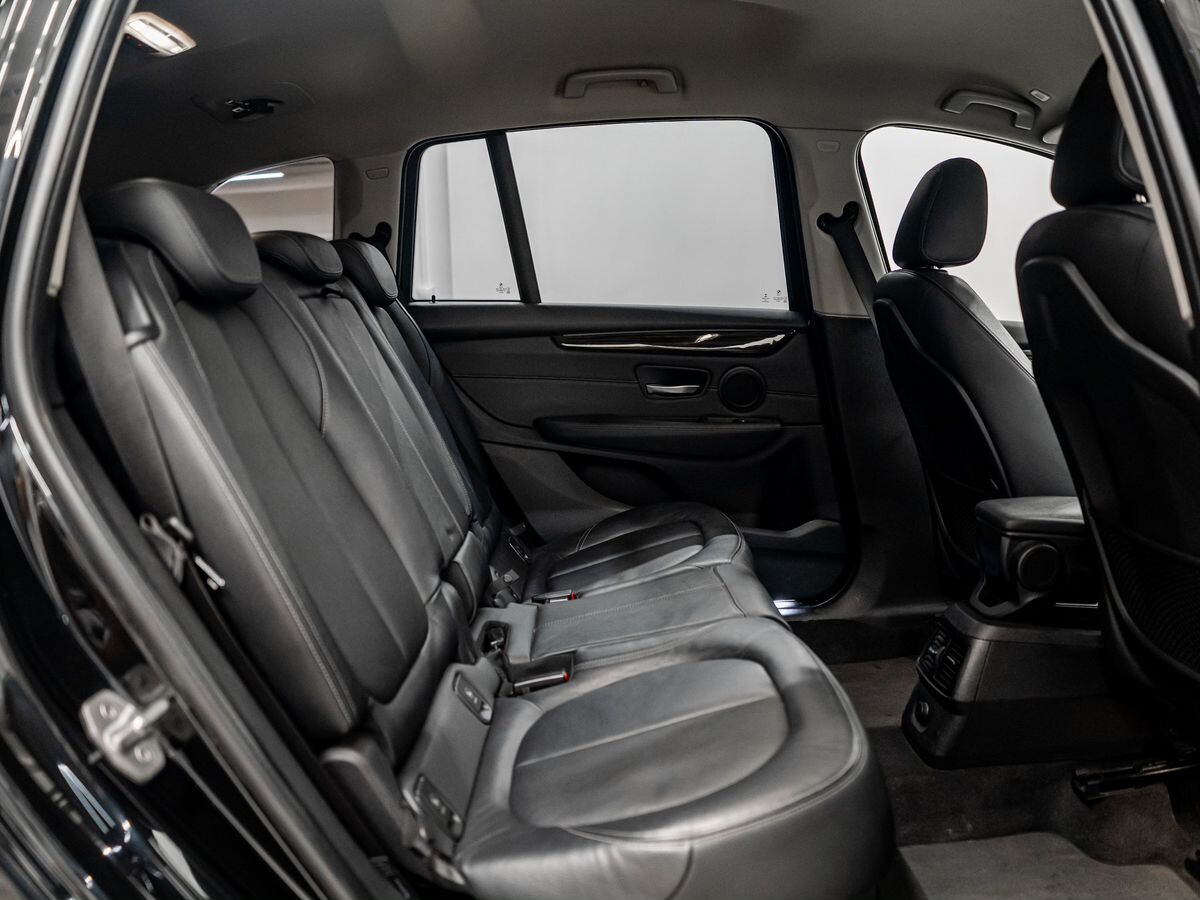 BMW 2-Series Gran Tourer 2015 - фото автомобиля