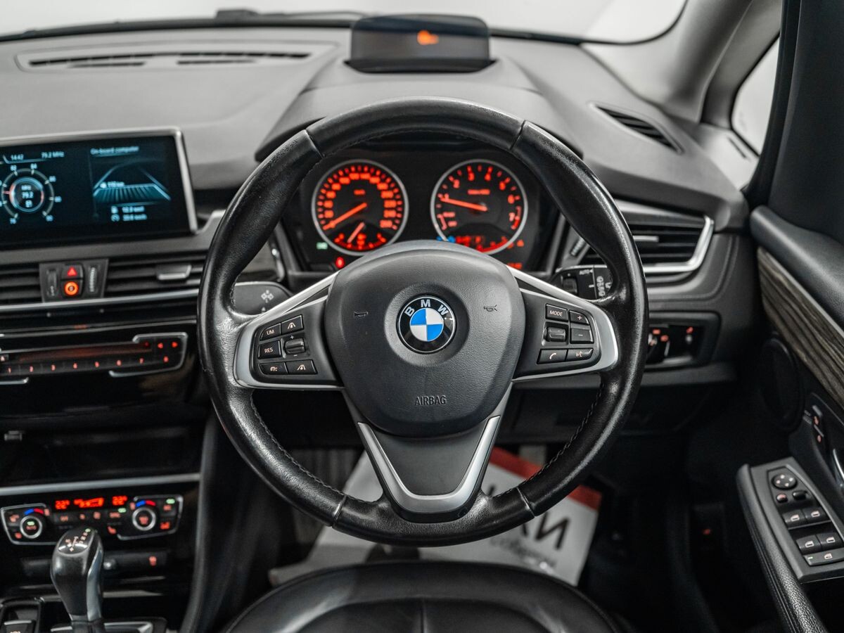 BMW 2-Series Gran Tourer 2015 - фото автомобиля