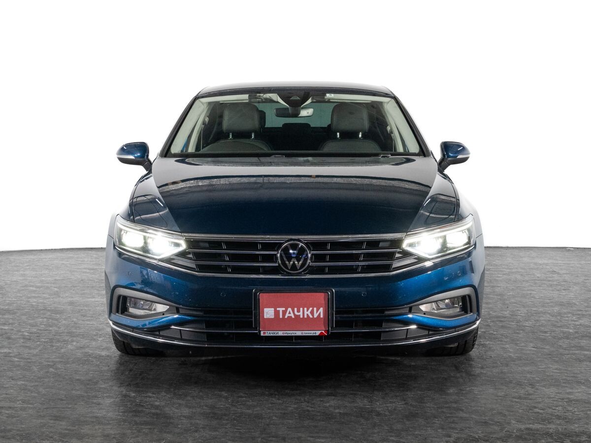 Volkswagen Passat 2021 - фото автомобиля