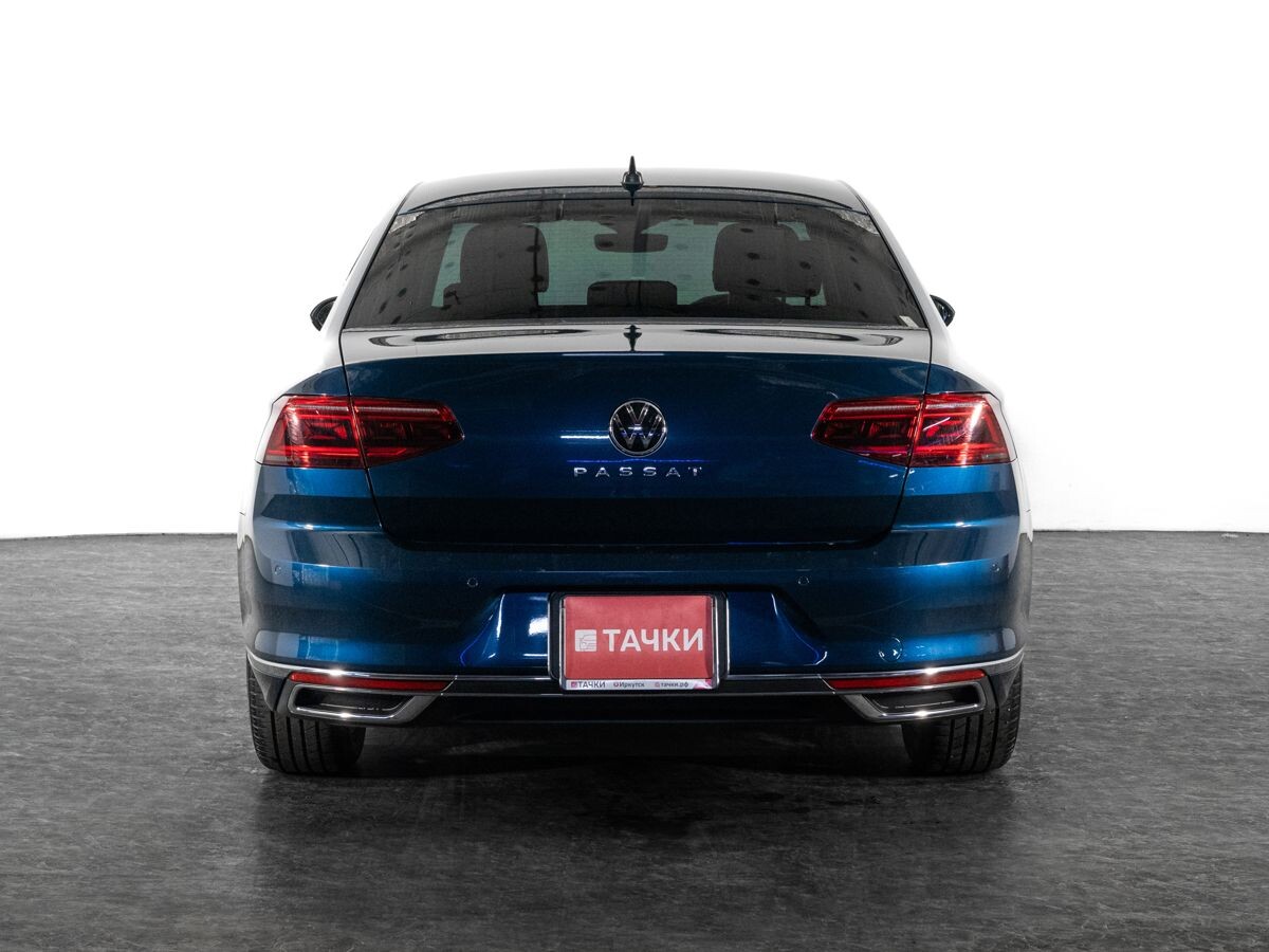 Volkswagen Passat 2021 - фото автомобиля
